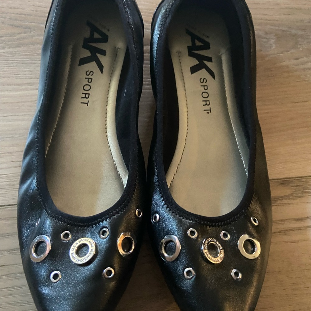 Anne Klein Black Flats with Silver Eyelets